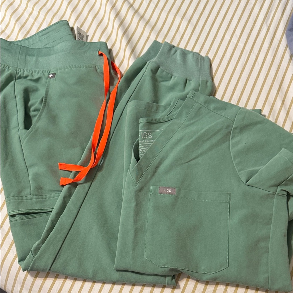 Figs Women's Sage Jogger Sweatpants